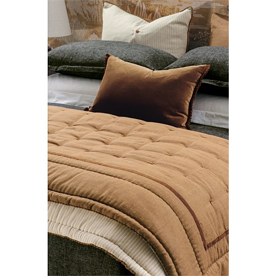 Luchesi Comforter