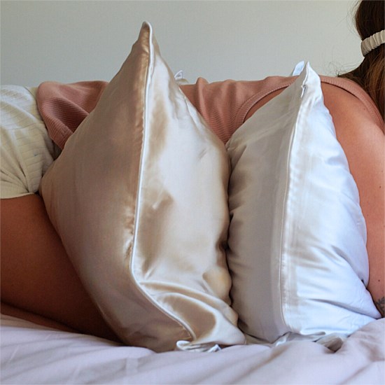 100% Pure Silk Pillowcase - Champagne