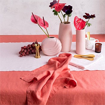 Linen Table Cloths