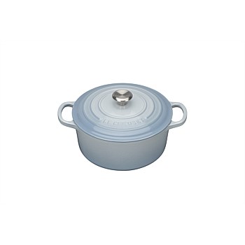 Signature Cast Iron Round Casserole 22cm